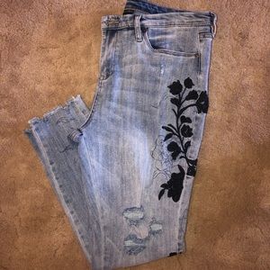 COCO + CARMEN JEANS
